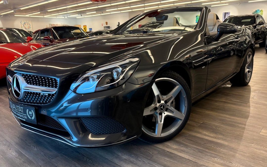 Mercedes-Benz SLC Autom Klima Navi R Kam P Dach Sports 18Zoll