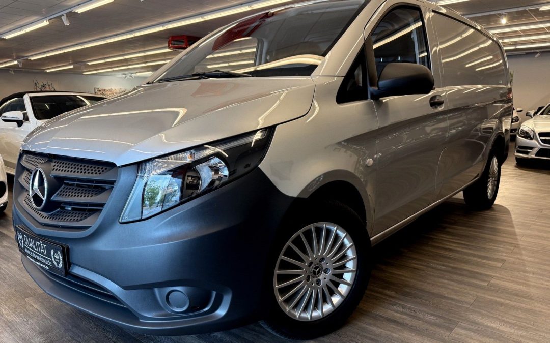 Mercedes-Benz Vito 109 Kasten Lang Erst 52TKM AHK Navi LED 1A