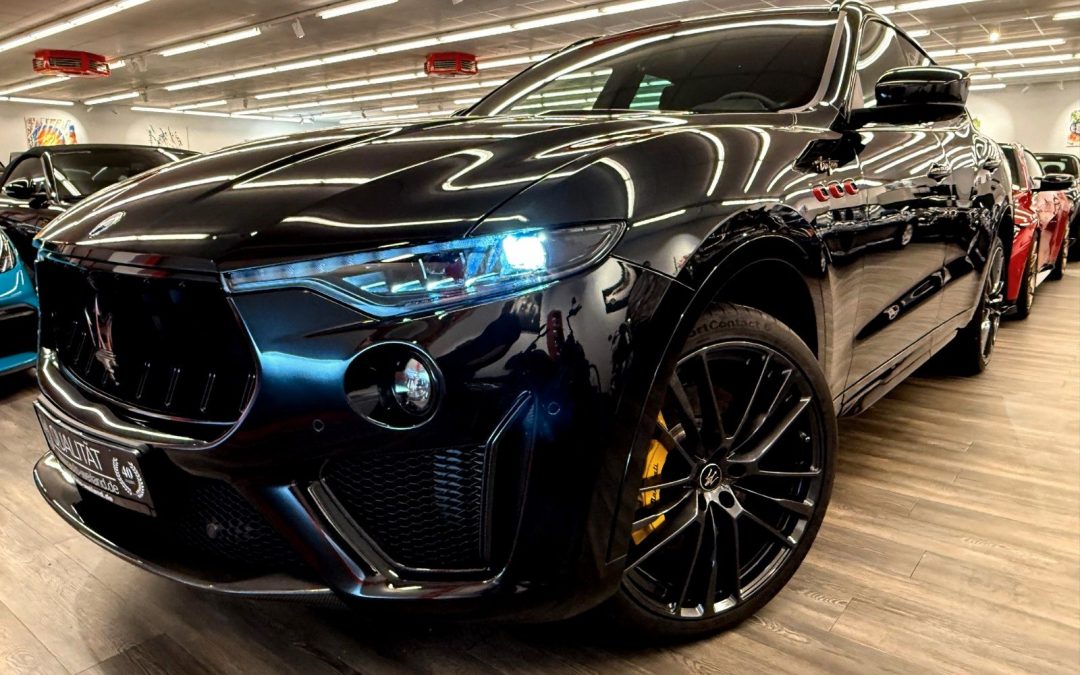 Maserati Levante 3.8 V8 Trofeo B&W Pano Carbon ACC Luftf