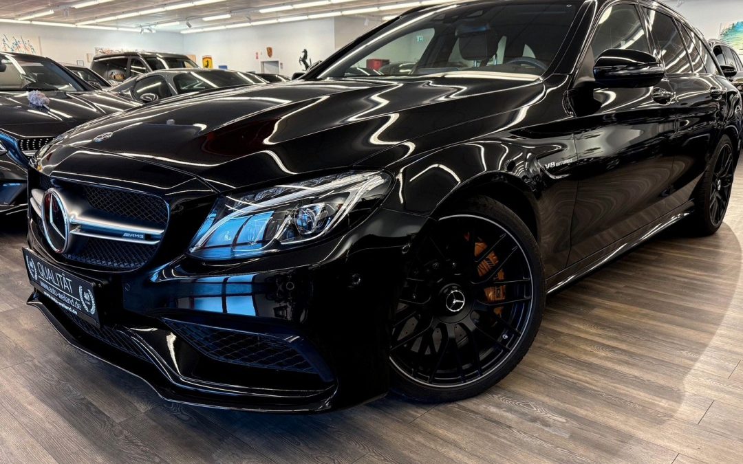 Mercedes-Benz C 63 AMG Keramik AMG Drivers Pack P Dach Designo